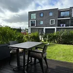 Op Het Gelijkvloers Met Tuintje Nabij * De Haan