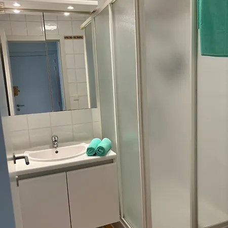 Apartamento Op Het Gelijkvloers Met Tuintje Nabij *